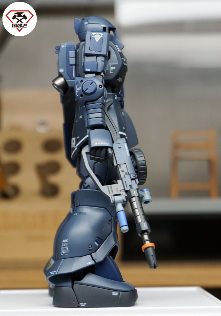 MS-05 검은 삼연성 자쿠 (사진 엄청 많아요~ ㅠㅠ)_21.jpg