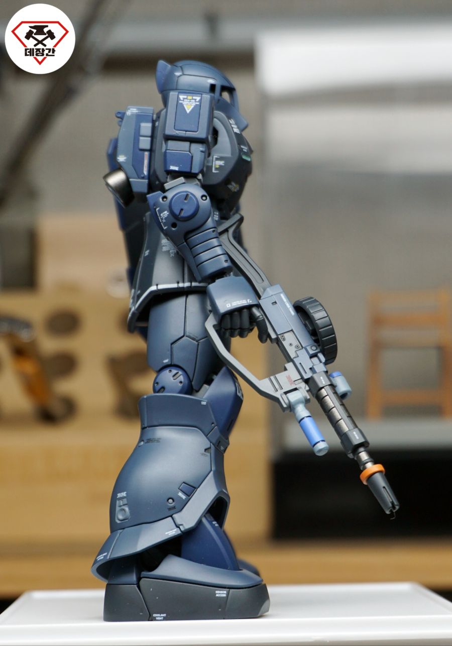 MS-05 검은 삼연성 자쿠 (사진 엄청 많아요~ ㅠㅠ)_29.jpg