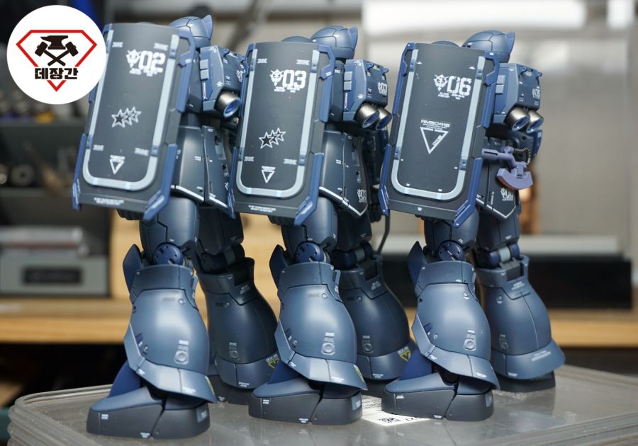 MS-05 검은 삼연성 자쿠 (사진 엄청 많아요~ ㅠㅠ)_44.jpg