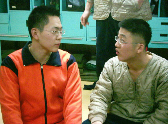 흐응❤️❤️❤️아직도 안자는 유게이들은 [벌]을 받아야지?_4.png