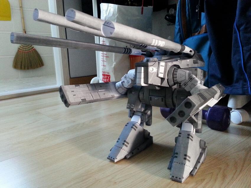 종이모형) 요즘 종이모형도 비싸드라._2.jpg