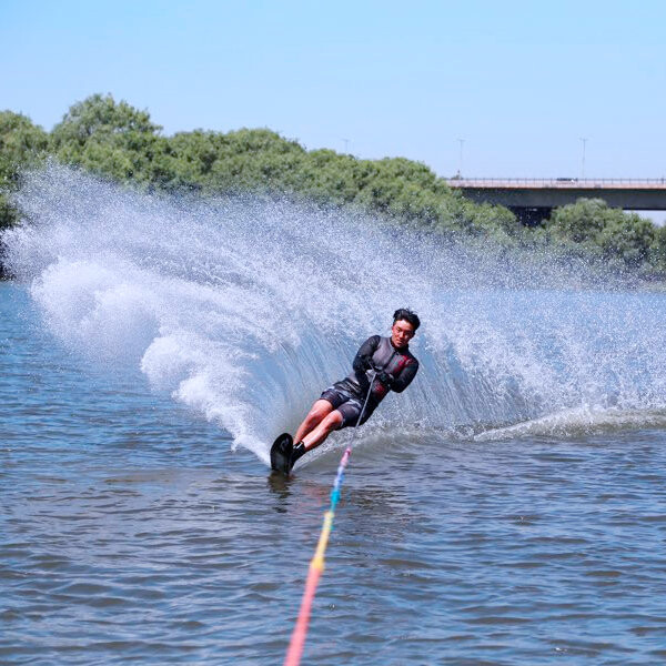 어느 음유시인의 기록문-한강에서 들려오는 노래_4.png