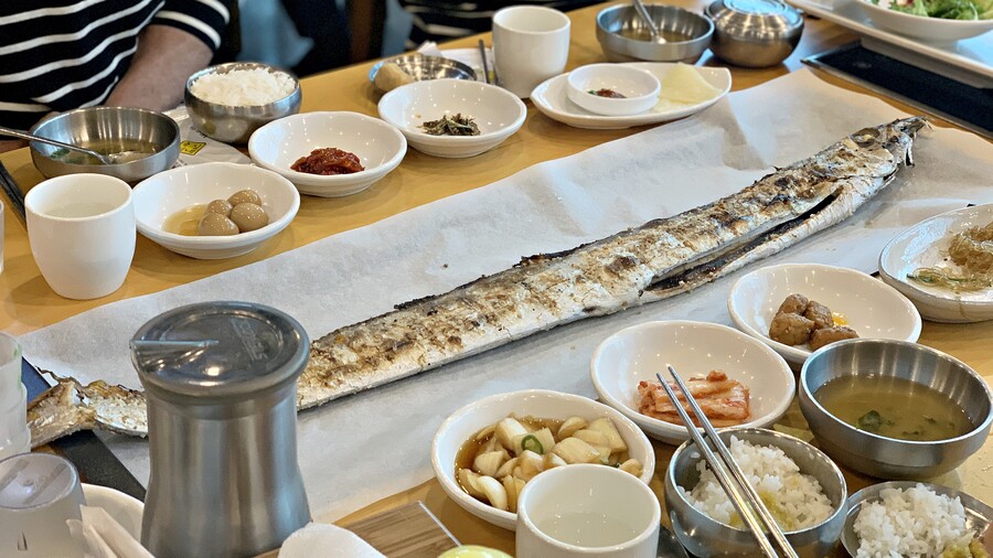 밖에서 밥 먹습니다 제주 서귀포 춘심이네 본점