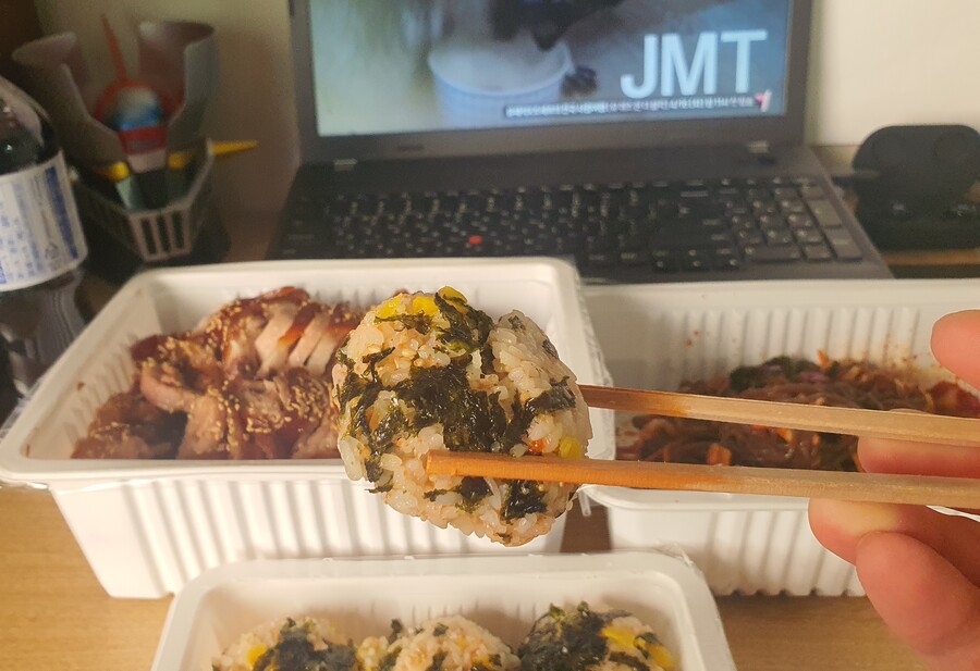 주말이라 북한산 비봉 찍고 배달 먹방 했습니다._28.jpg
