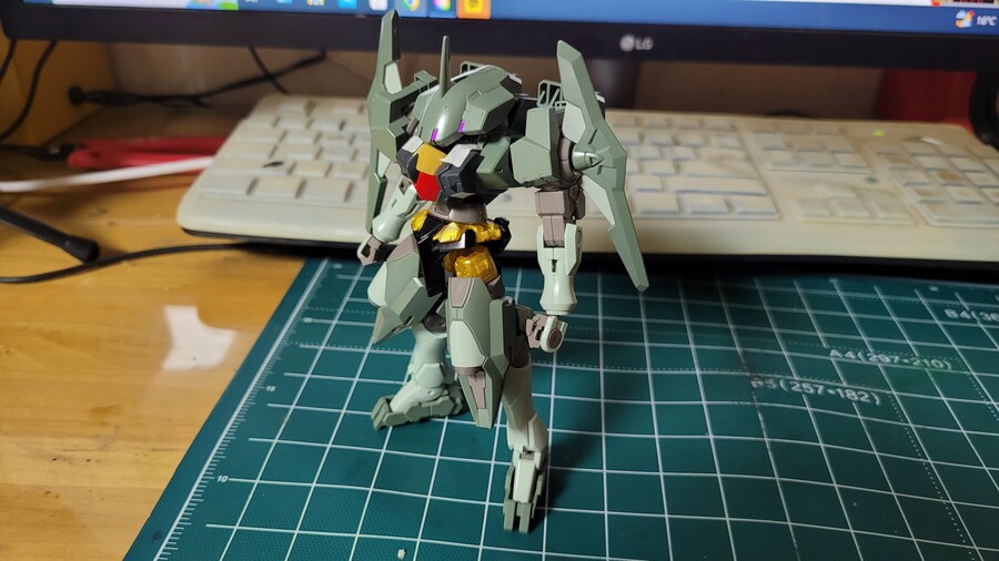 환생했더니 건담이었던 건에 대하여 [징크스] 1._13.jpg