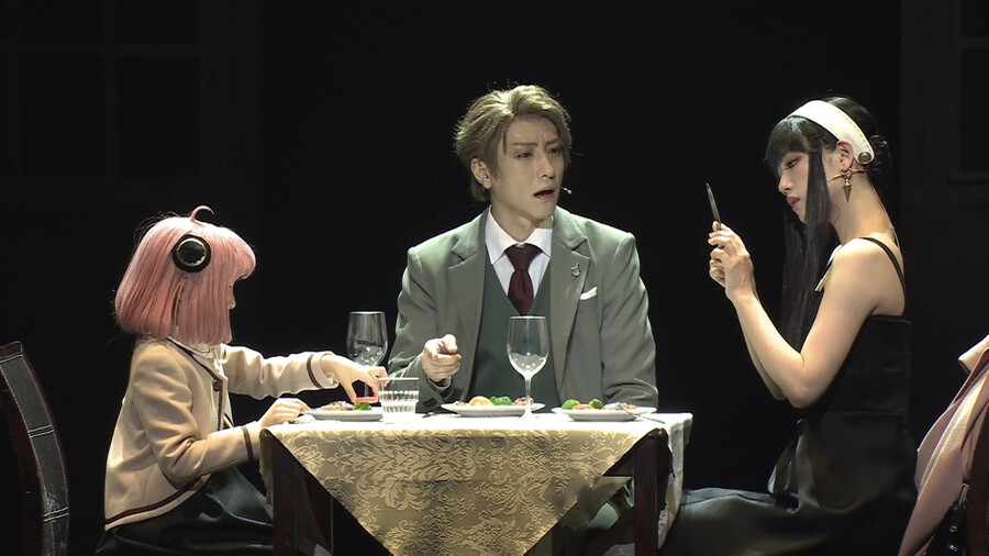 [스파이패밀리] 뮤지컬 스파이패밀리 - 당근이 싫은 아냐 (2)_7.png