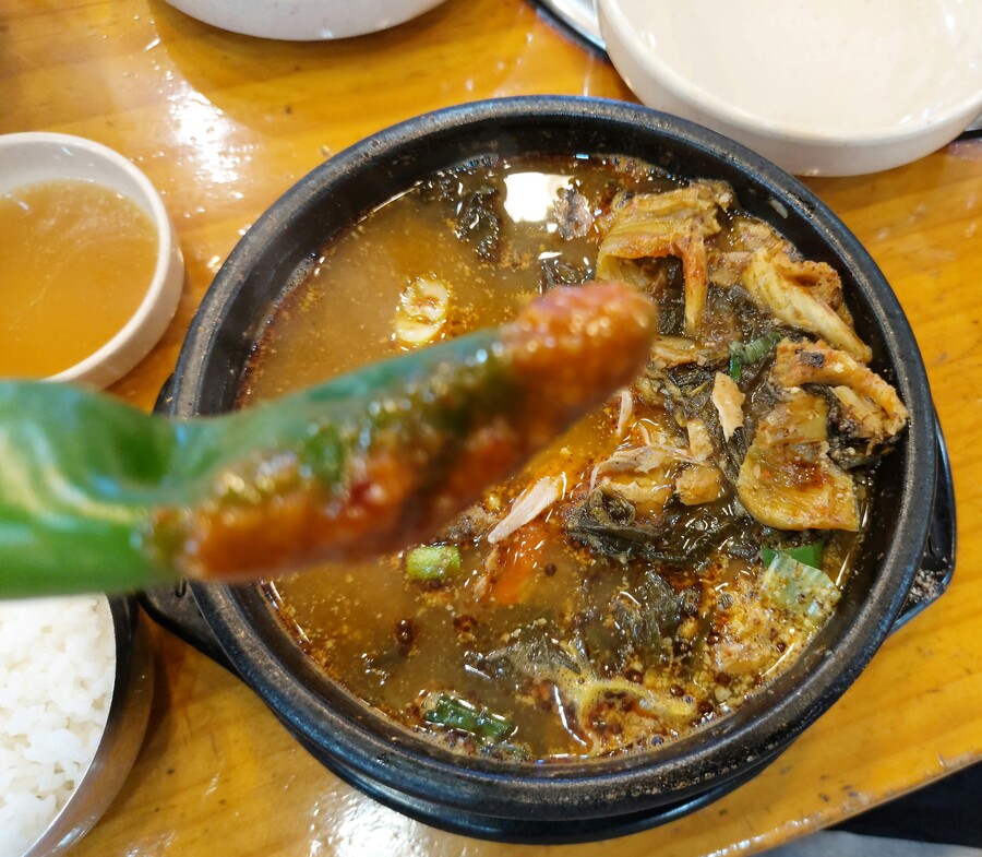 조마루 감자탕 뼈다귀 해장국_10.jpg