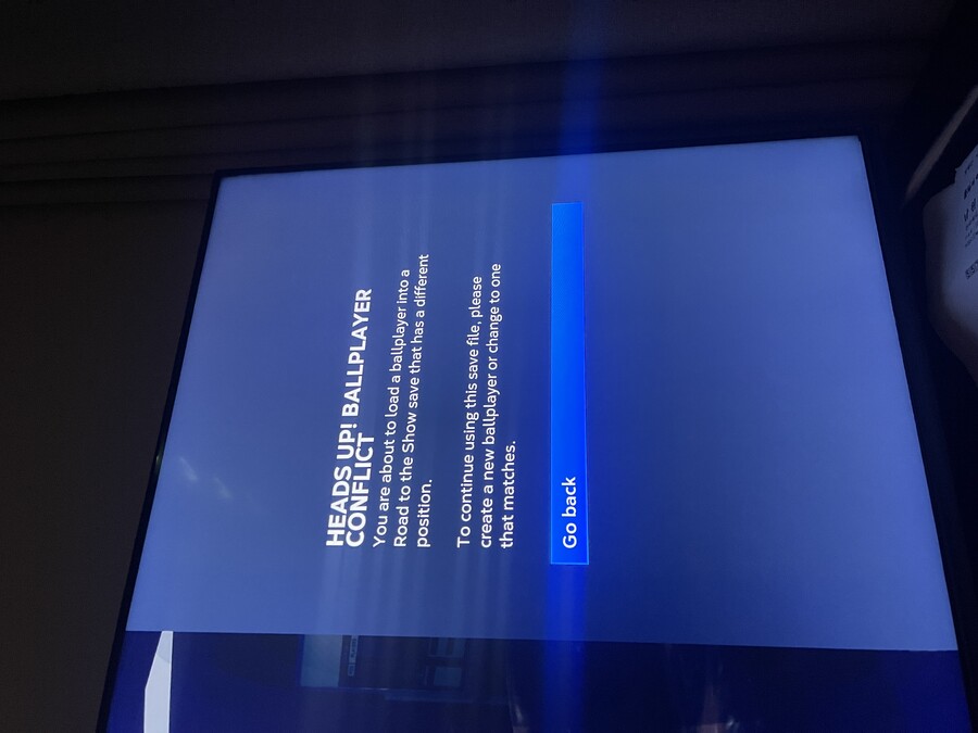 Rtts 선수 두명 오류 어떻게 해결하나요 ㅠㅠ 제발 도와주세여_1.jpeg