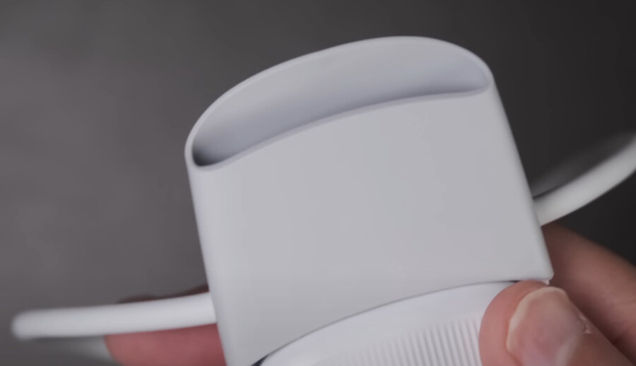 목에 거는 에어컨이라니 신기하네??_5.png