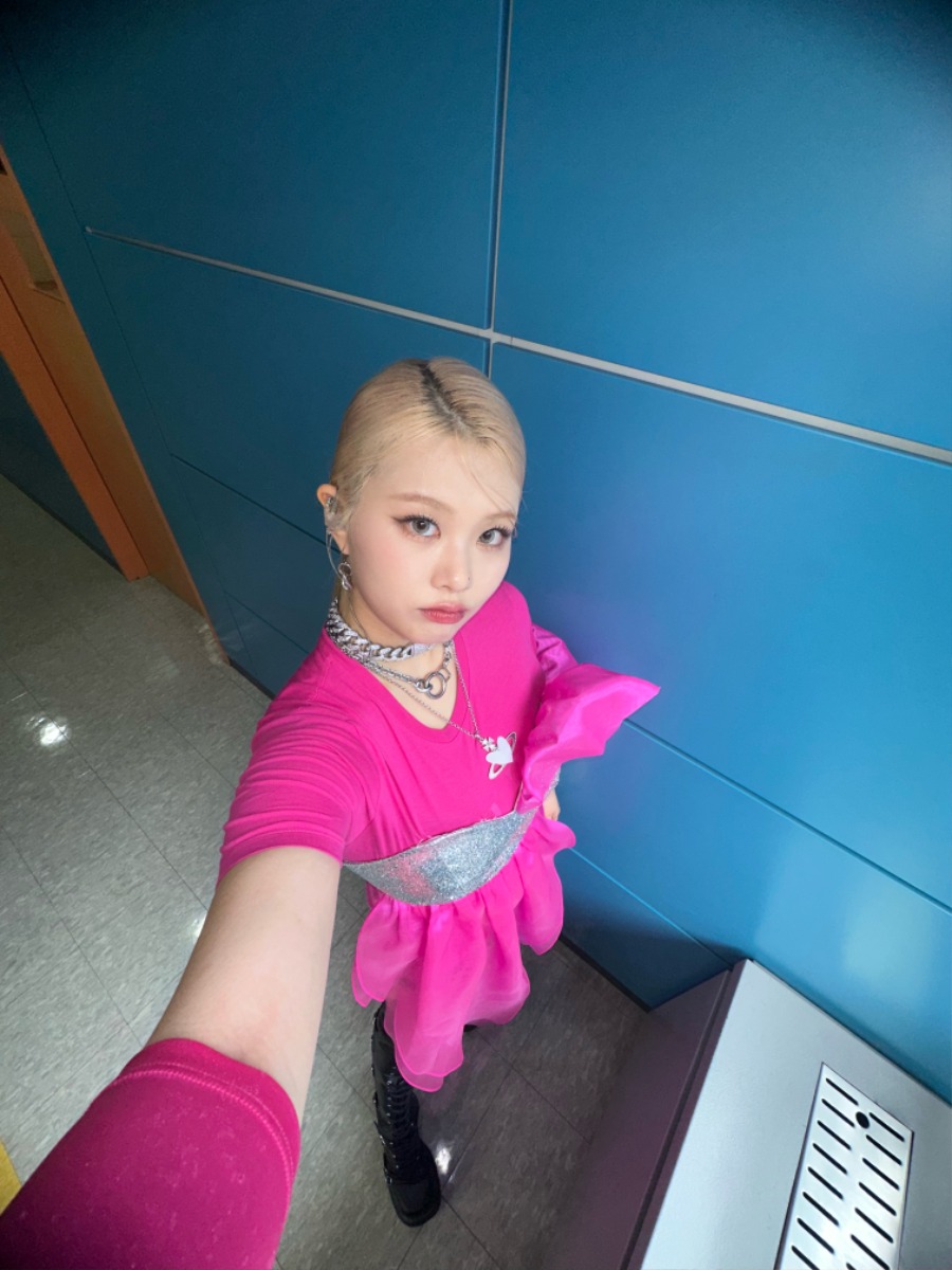 weverse_2-270331203.jpg