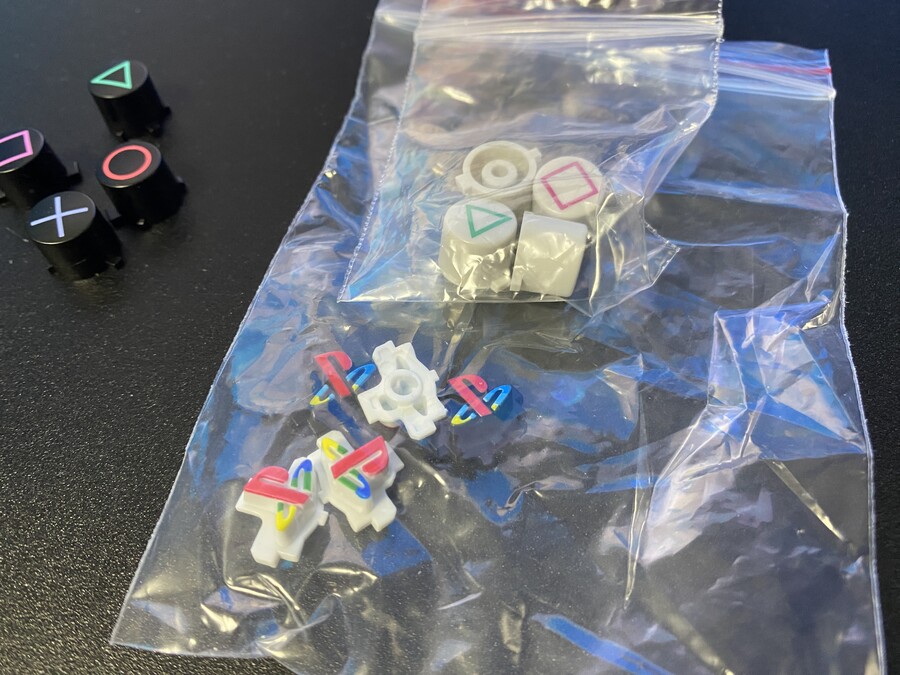 듀얼센스 디자인 너무 구려서 살짝 변화를 줘봤습니다._2.jpg