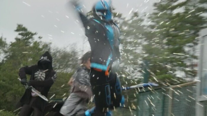 [가면라이더 고스트] 다른 의미로 역대급이었던 총_4.jpg