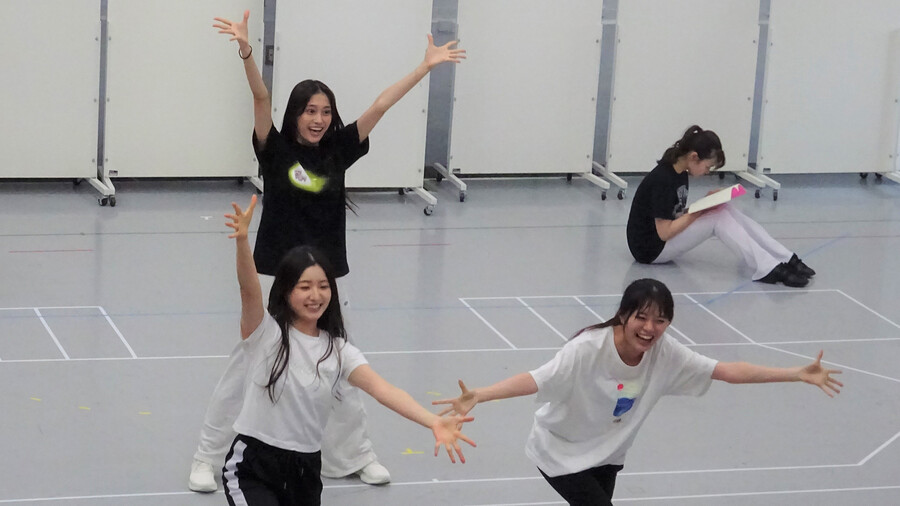 러브라이브! 스쿨 아이돌 뮤지컬 추가 공연 연습장 오피셜 리포트_3.jpg