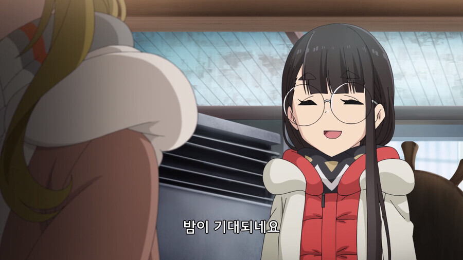 유루캠)봇치 키쿠리정도는아니지만 얘도 알콜중독아님?_1.png