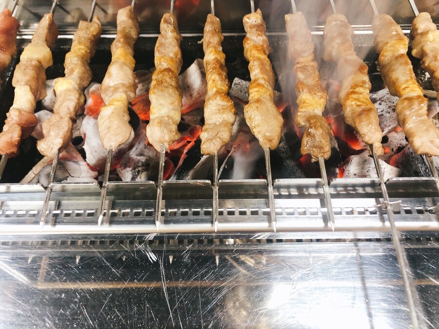 단골로 다니는 쪼그만 양꼬치 식당 | 유머 게시판 단골로 다니는 쪼그만 양꼬치 식당 | 유머 게시판 | 루리웹