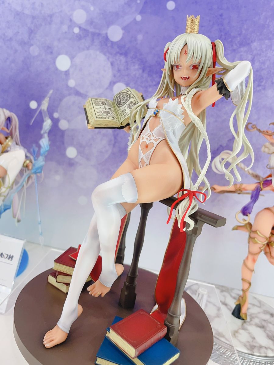 [Vertex] 다크 엘프 마을 - 메르세데스 외 신제품 샘플 사진_1.jpg