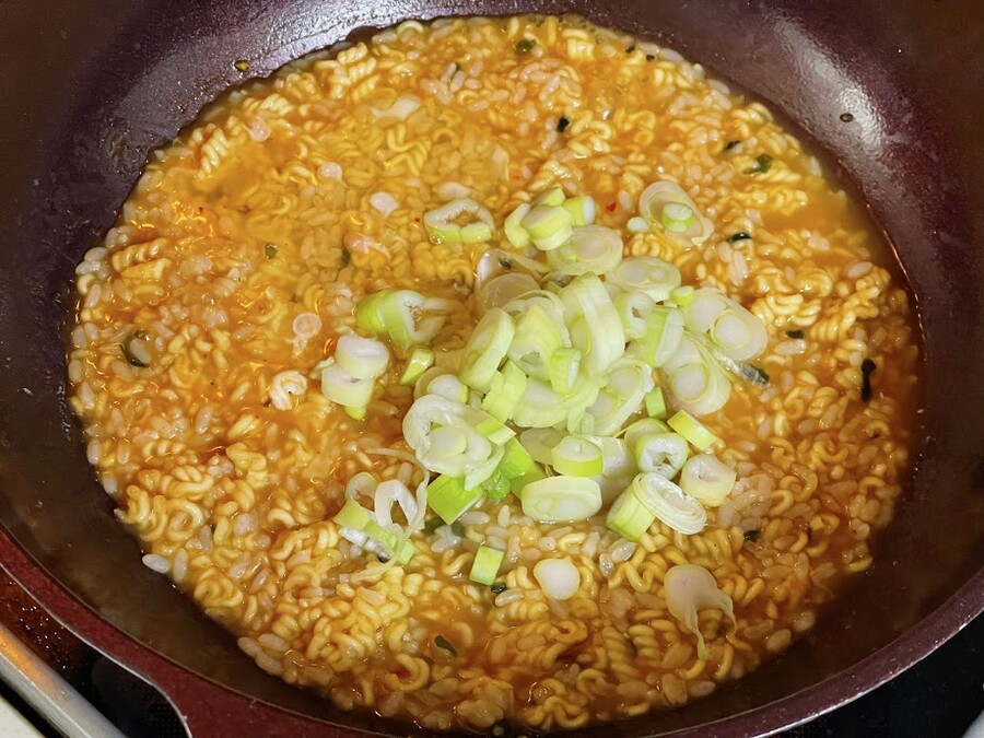 라죽, 색다르게 라면을 먹는 방법_8.jpg