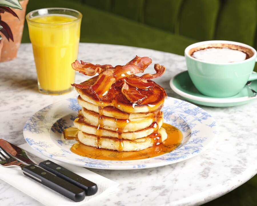 미국 다이너 식당에서 볼 수 있는 요리들.diner_10.jpg