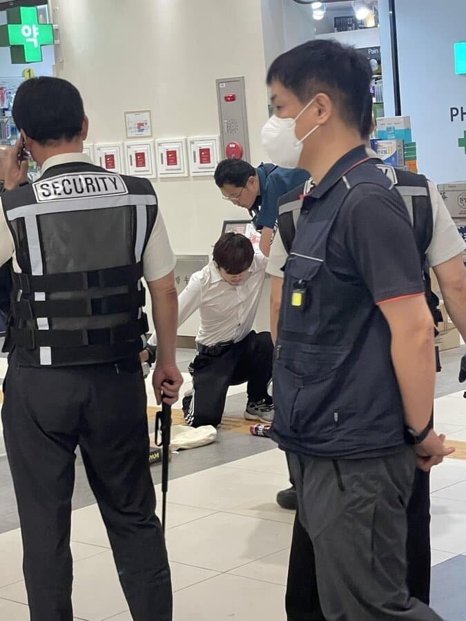 고속버스 터미널 묻지마 범죄 검거샷_2.jpg