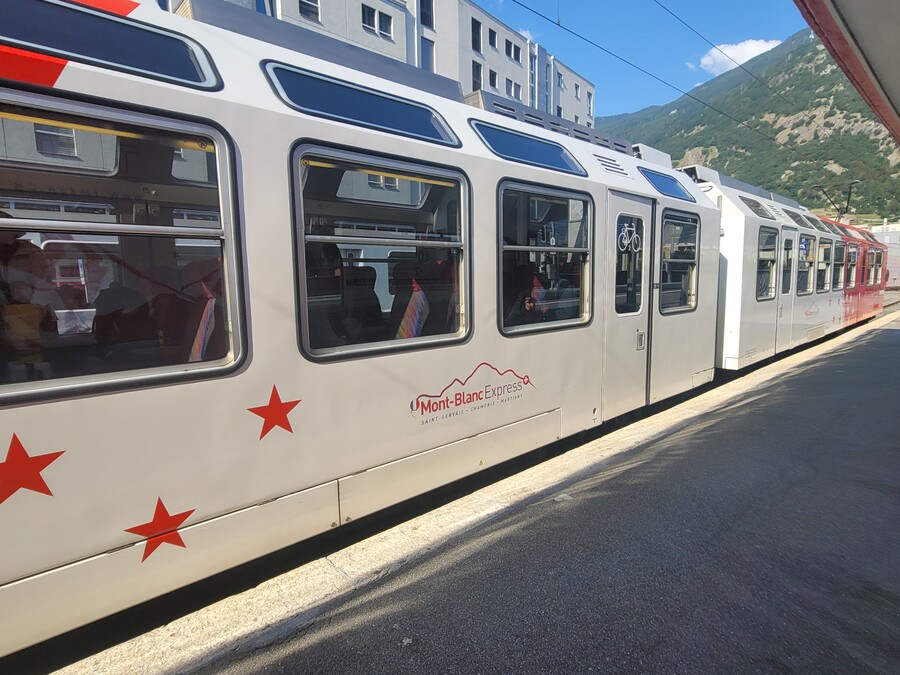 어머니 모시고 알프스 여행 10일차, 프랑스 샤모니의 몽블랑_11.jpg