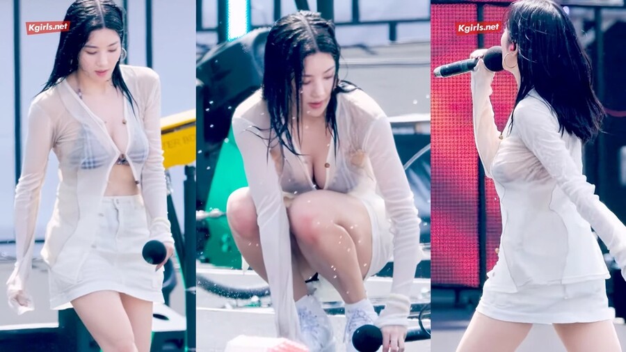 권은비 워터밤 . gif_1.jpg
