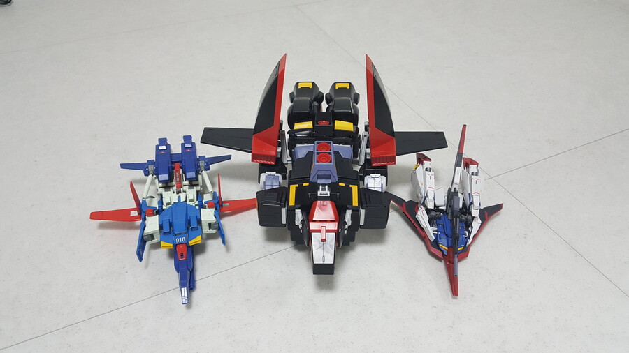 [싸이-쿠르져 와 호위기들 ](hg구판더블제타, 메로혼 제타)_3.jpg