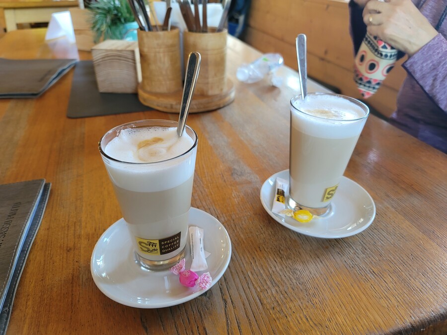 어머니 모시고 알프스 여행 20~21일차, 사쏘 룽고-포르도이 그리고 집으로_36.jpg