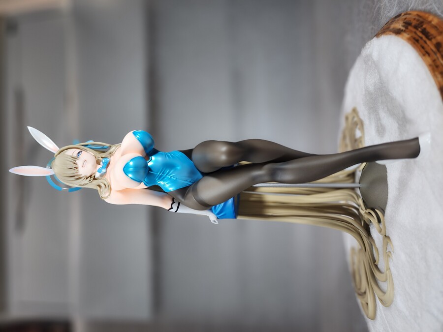 맥스팩토리) 블루아카이브 장유와 댕댕의 바니걸 여신상 1/7 아스나_5.jpg