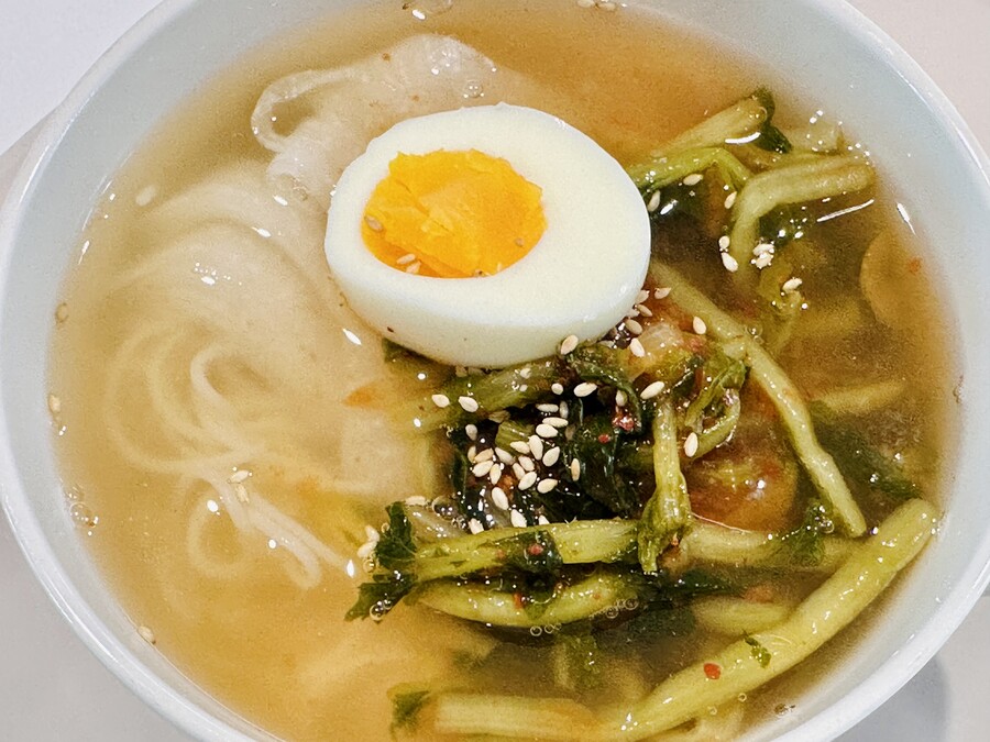 더울땐 간단한 열무냉국수_1.jpeg