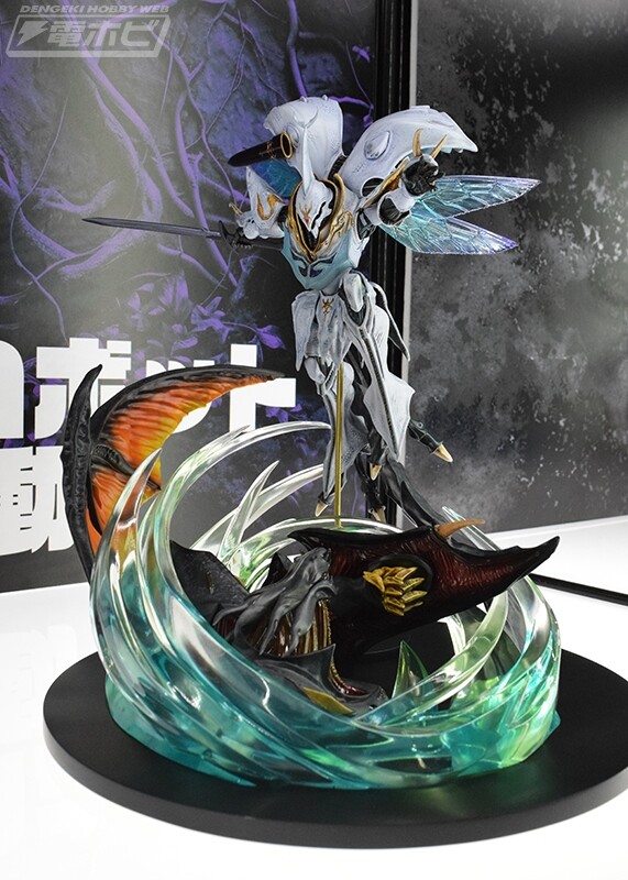 [메가하우스] 리얼 포징 로봇 서바인 전시 이미지_4.jpeg