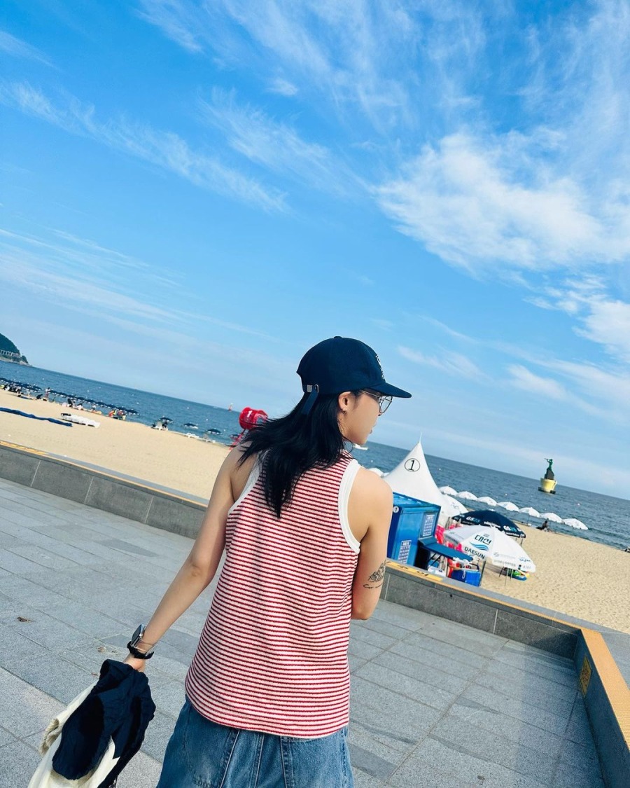 230828.문별.인스타그램 2.jpg