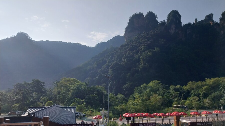 중국 장가계 왔는데 경치 미쳤다_4.jpg