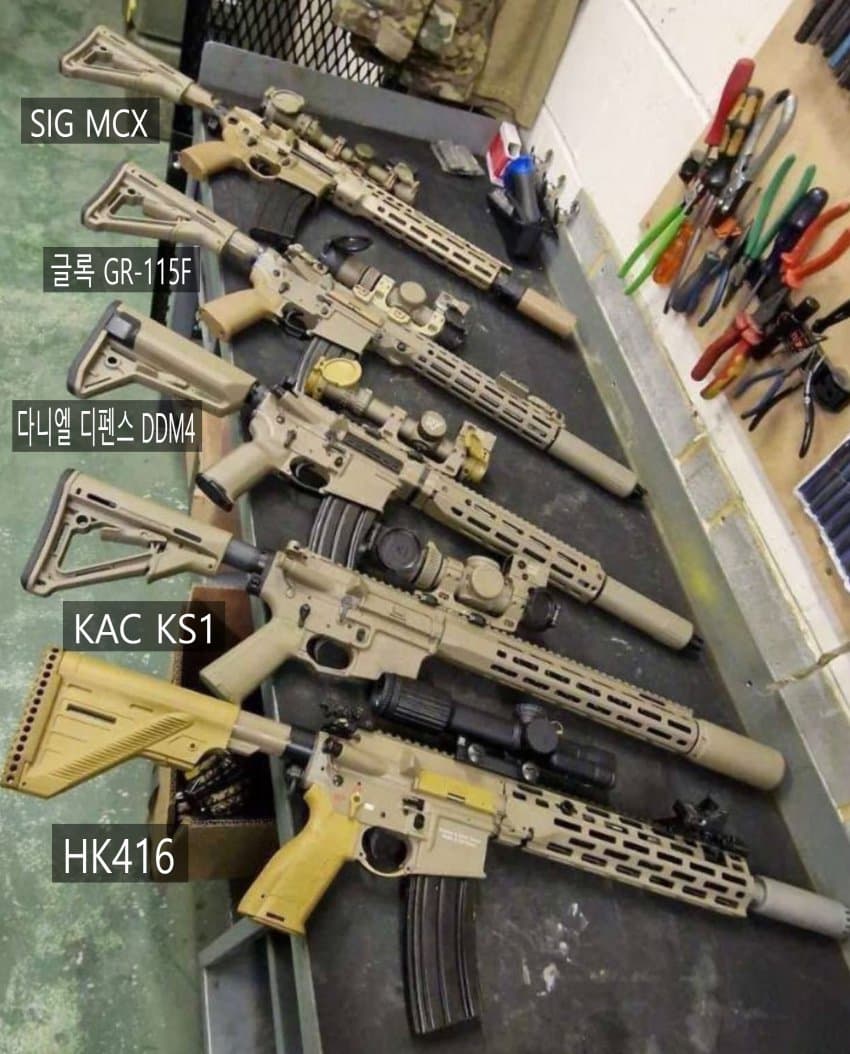 현대 총기류가 존나 별로인 점.png_1.jpg