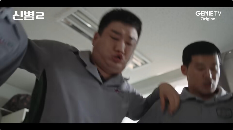 드라마 신병 부대가 래알 천사부대인 이유 | 유머 게시판 드라마 신병 부대가 래알 천사부대인 이유 | 유머 게시판 | 루리웹