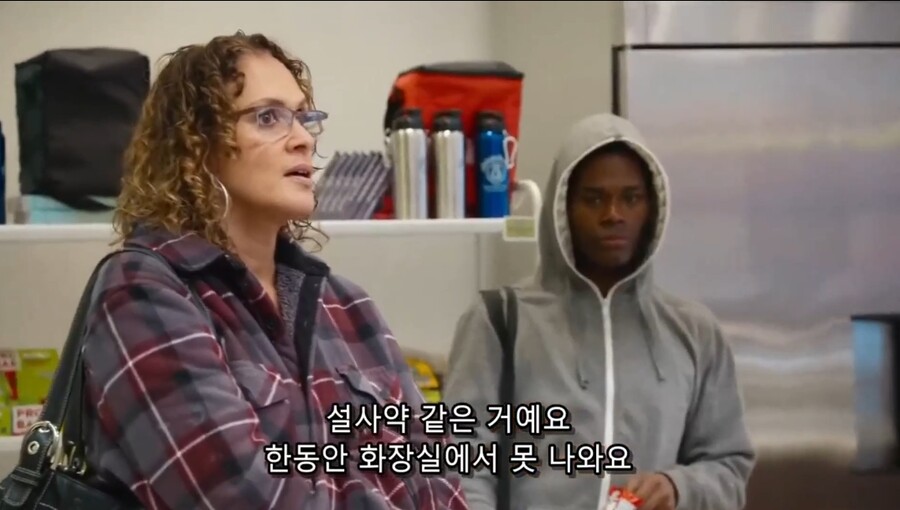 약혐) 위생과 서비스 모두 엉망인 알바의 최후_4.jpg