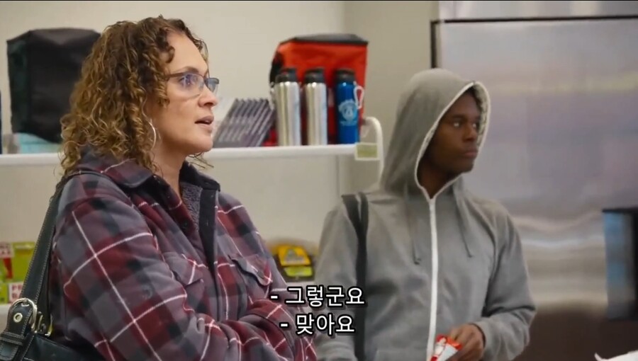 약혐) 위생과 서비스 모두 엉망인 알바의 최후_5.jpg
