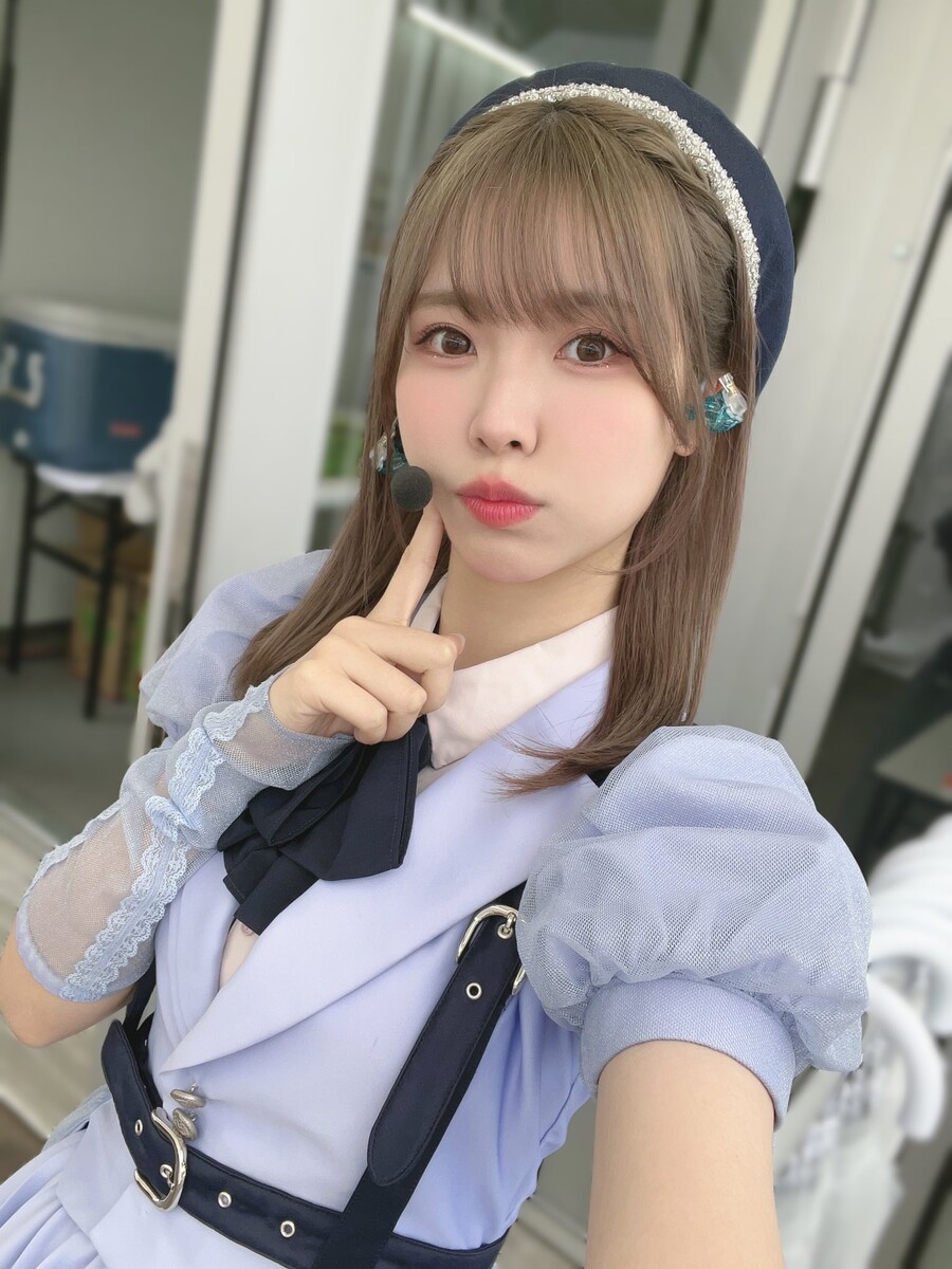 럽라) [성우] 리유 내한 발표 기념 랜덤짤_14.jpg