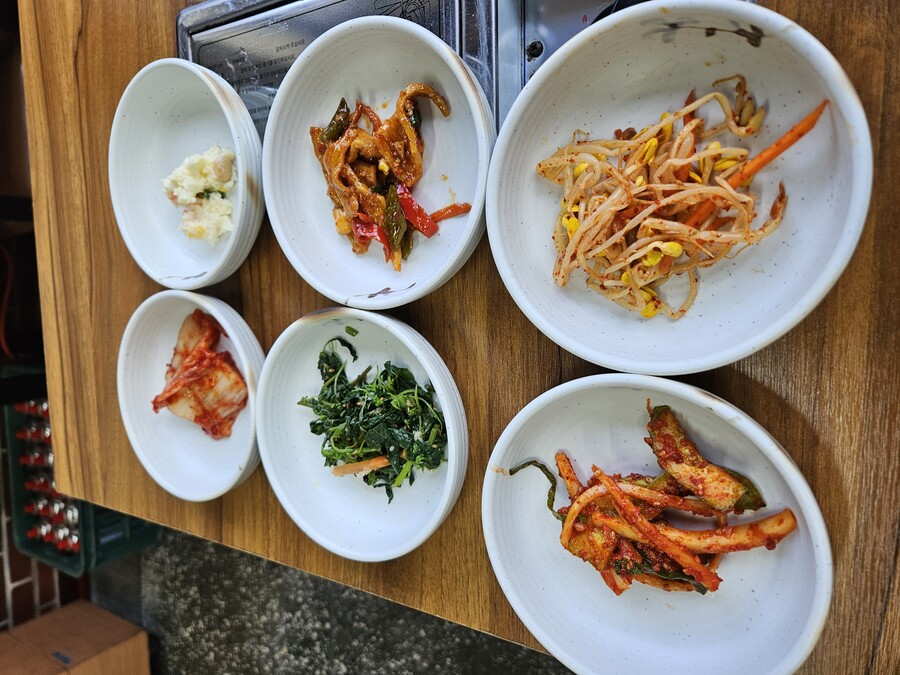 [충주] 기사식당 제육볶음_3.jpg