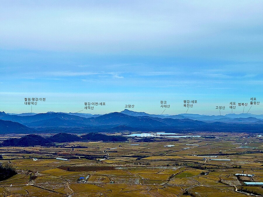 철원 소이산에서 바라보는 전망 (+지형물 이름 표시)_7.jpeg