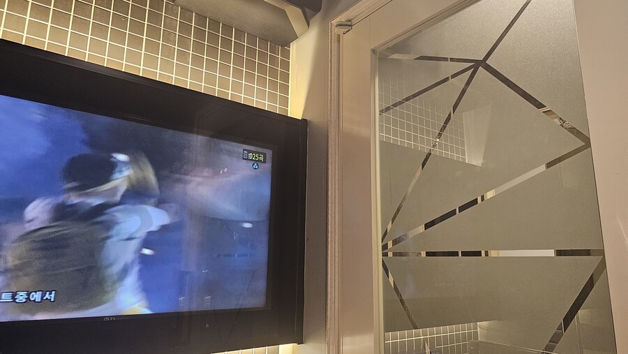 노래방에서 100곡 부르기 완료 및 후기_9.jpg