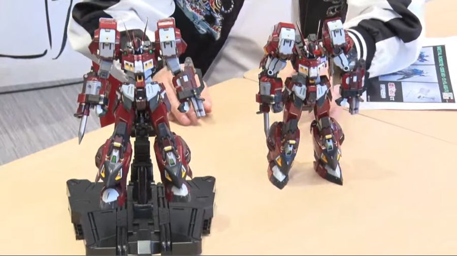 [플레임 토이즈] 철기교 알트아이젠 슈퍼로봇채널 소개 정보_3.png