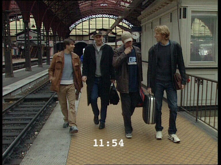 매즈 미켈슨, "덴마크 안에 있을 땐 제 키가 작은 줄 알았어요"_1.jpg