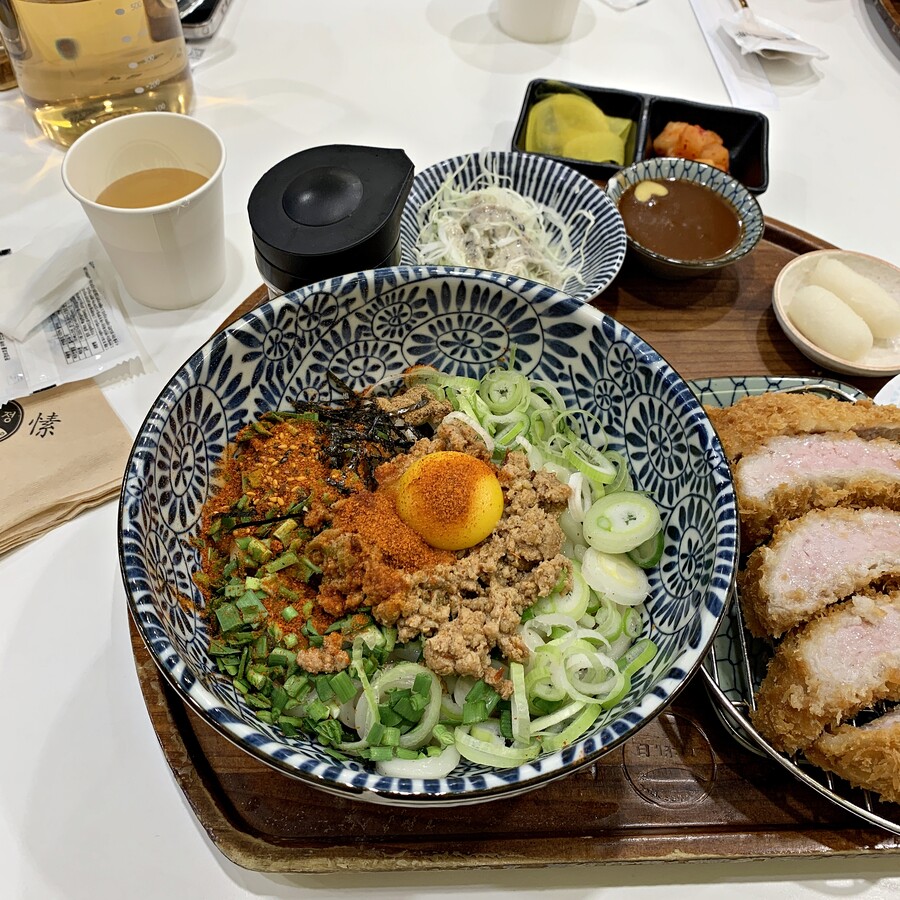 밖에서 밥 먹습니다 서울 강남 백소정