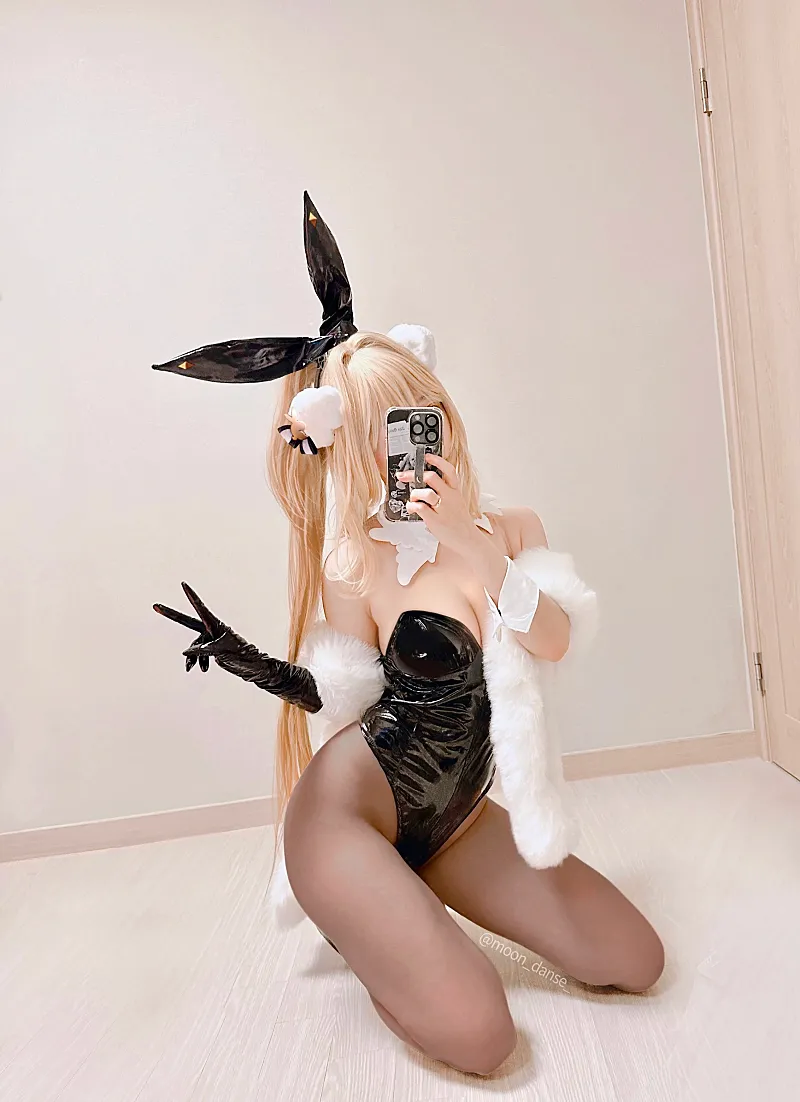 논란의 십덕겜 아트팀 여직원.jpg_4.webp