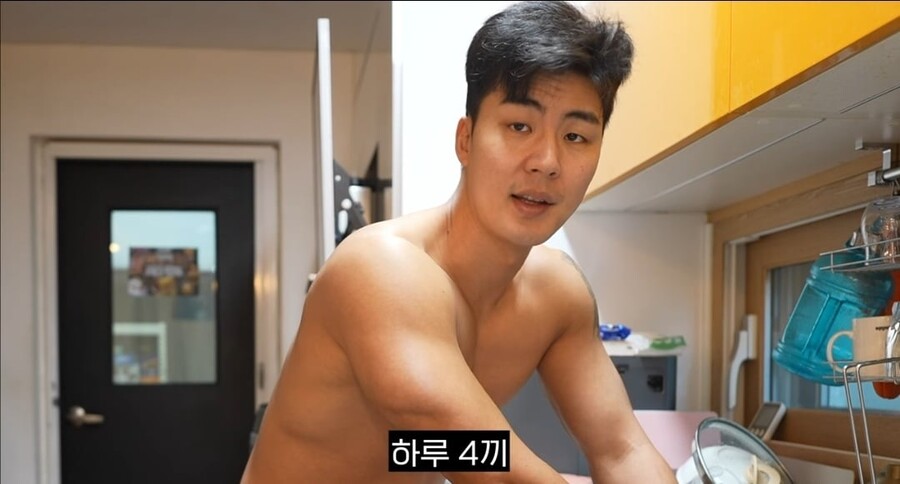 요즘 여자들한테 결혼해달라는 DM 많이온다는 유튜버 말왕 근황 ㄷㄷ.JPG_8.jpg