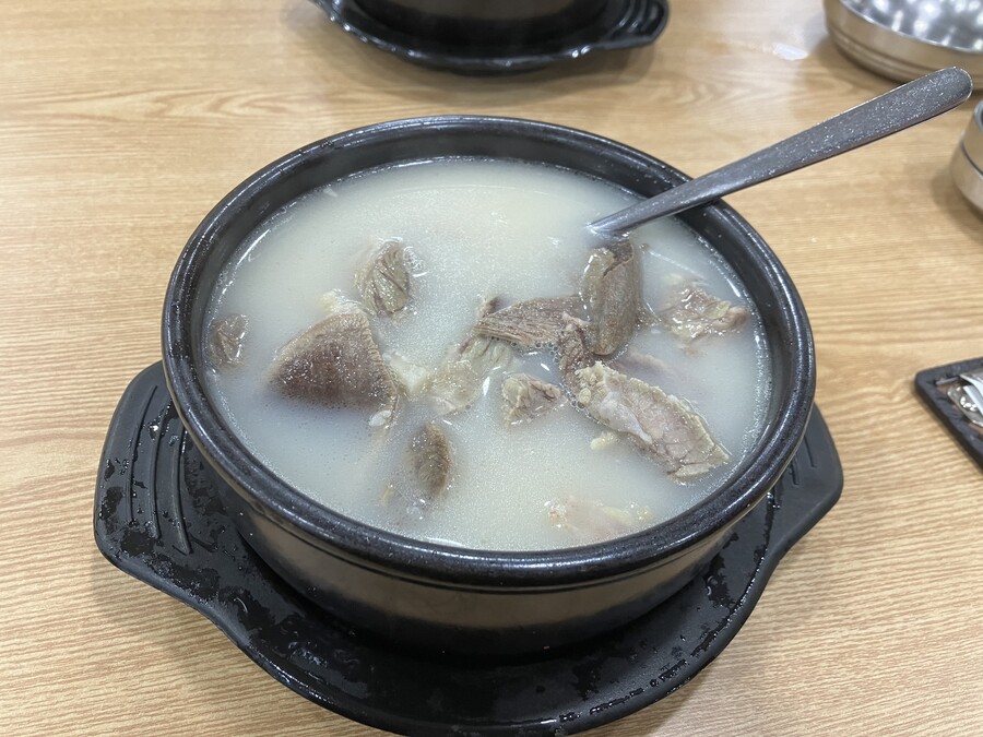 이집 설렁탕은 참 일품이란말이지 | 유머 게시판 이집 설렁탕은 참 일품이란말이지 | 유머 게시판 | 루리웹
