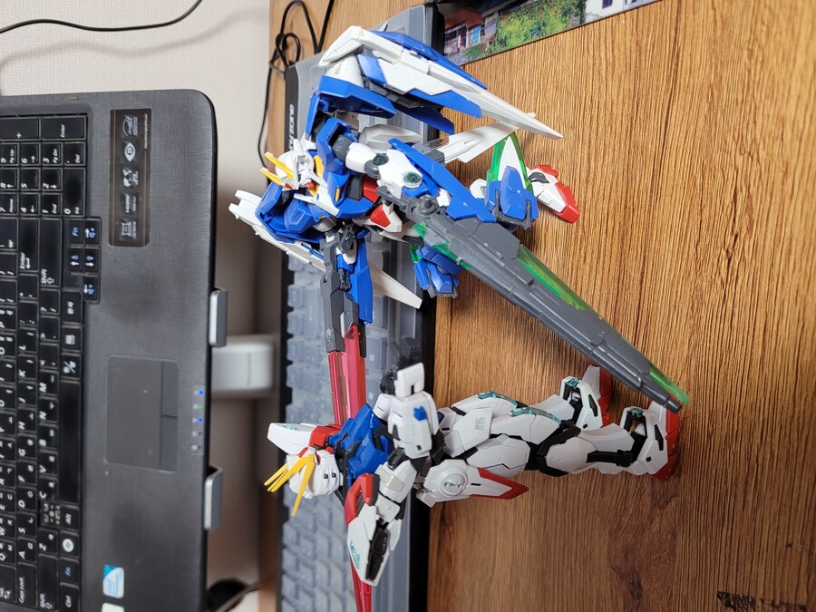 [RG] 빌드 스트라이크 건담 풀 패키지 리뷰_31.jpg