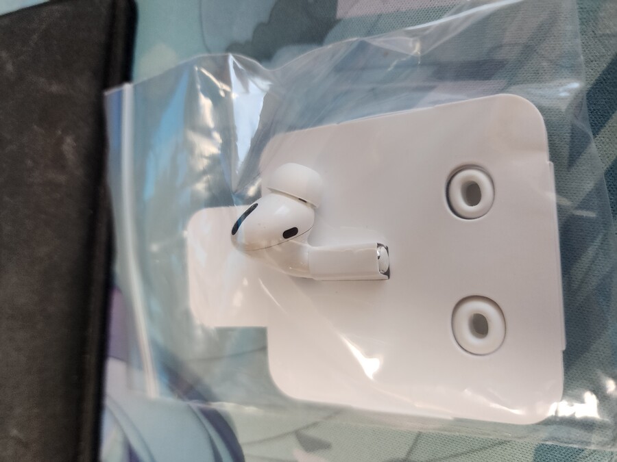 에어팟)한쪽 지직거리길래 중고로 샀는데.jpg_1.jpg