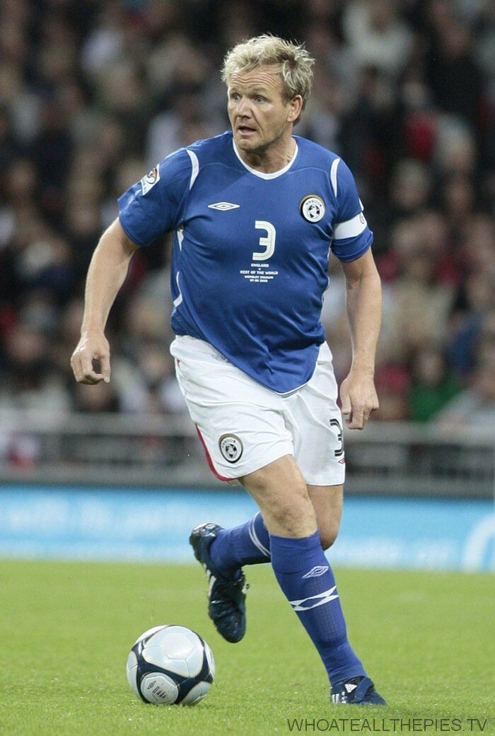 축구선수 관두고 식당 차린 사람_3.jpg