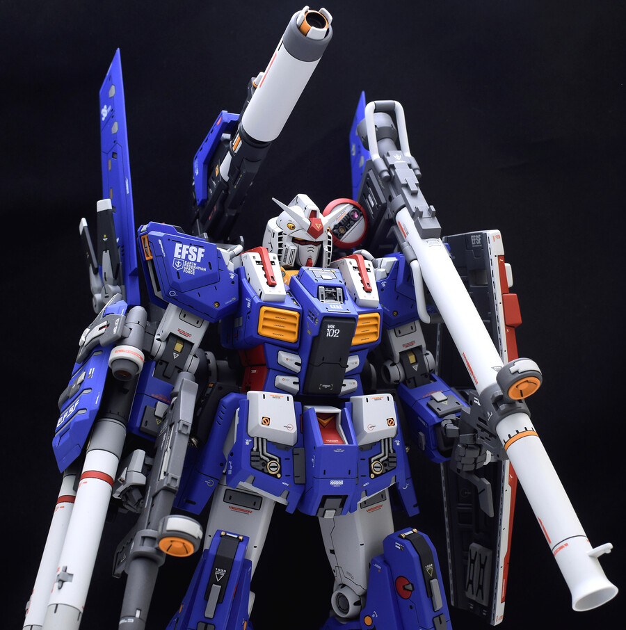 1/60 풀아머 건담_1.jpg